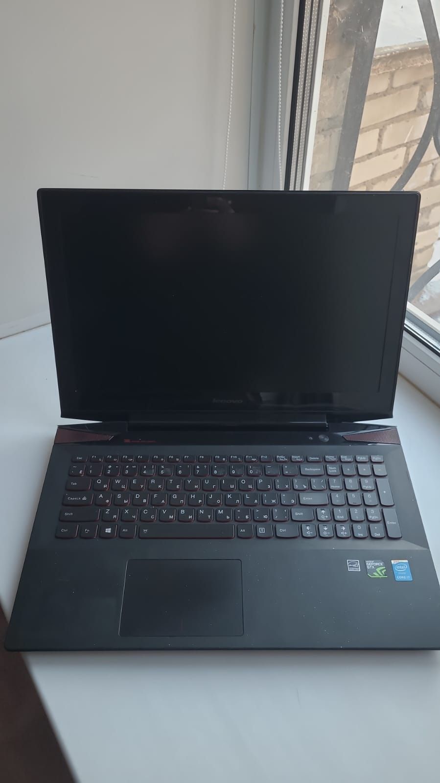 Lenovo y50-70 в хорошем состояний ноутбук