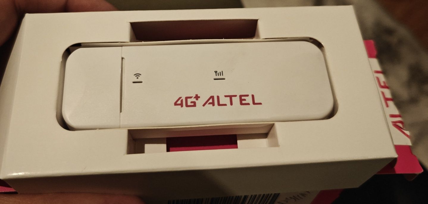 Wi-Fi роутер Altel Wingle W02