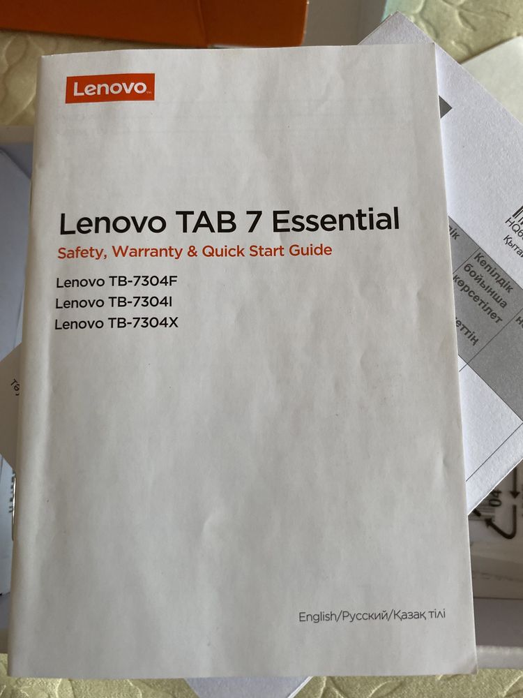 Продам планшет Lenovo tab7 Essential