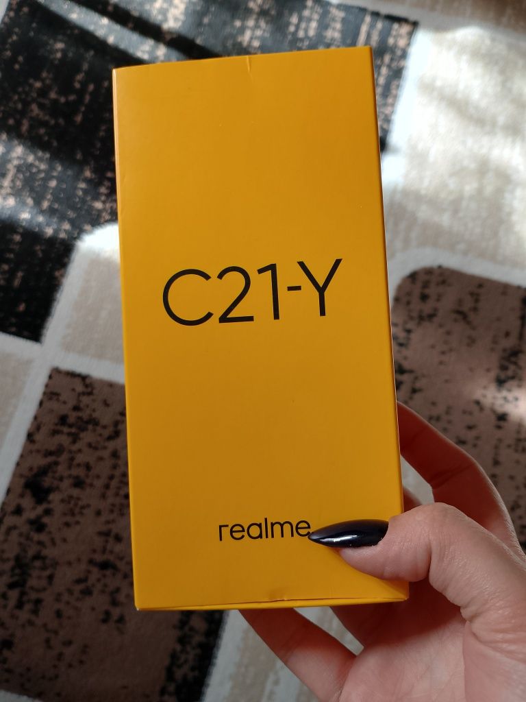 Продам телефон Realme