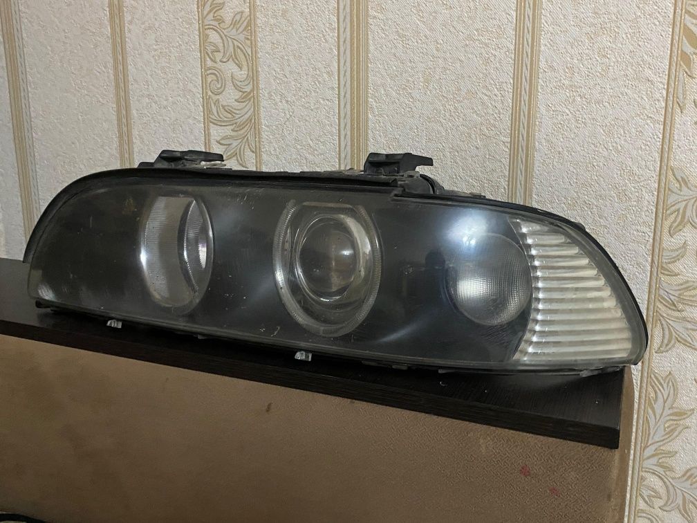 Продам фары бмве39