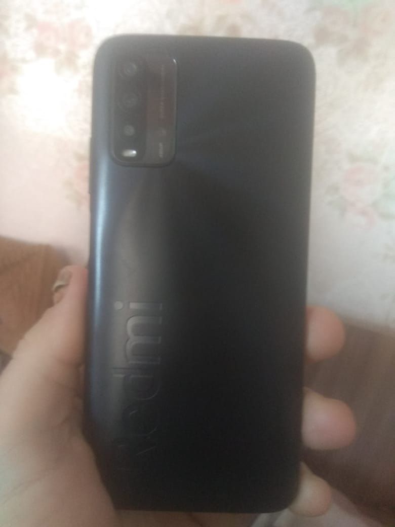 Продаю. телефон Xiaomi regmi 9t.4.64состояния отличное за 50000