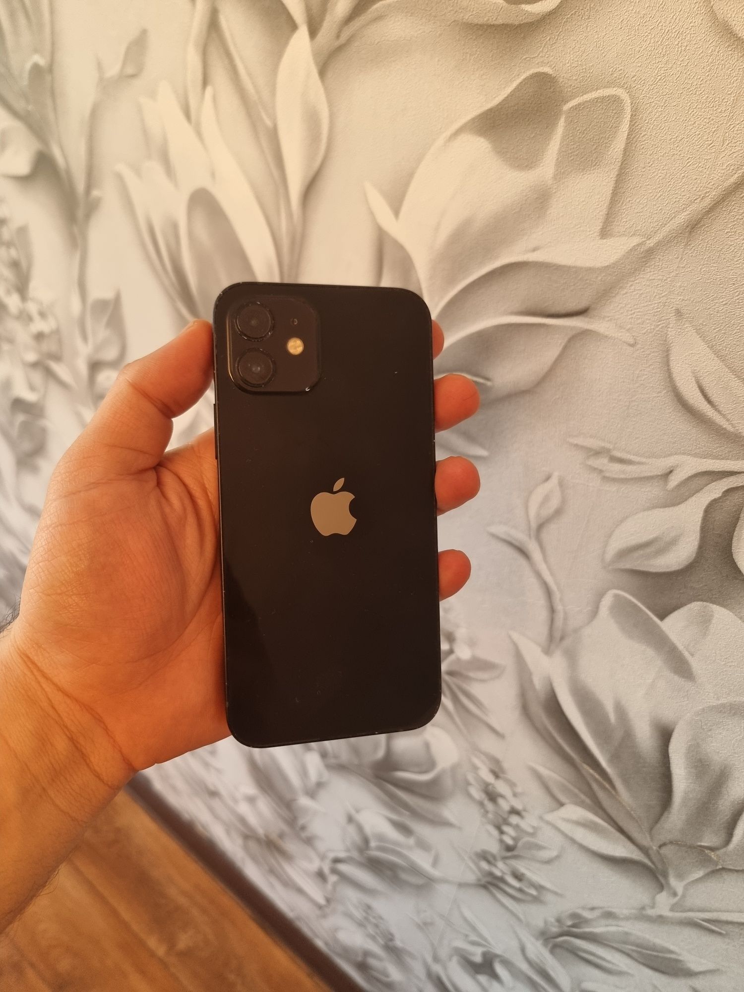 Айфон 12 128гб IPhone