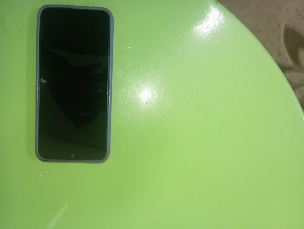 Продам телефон redmi 9c