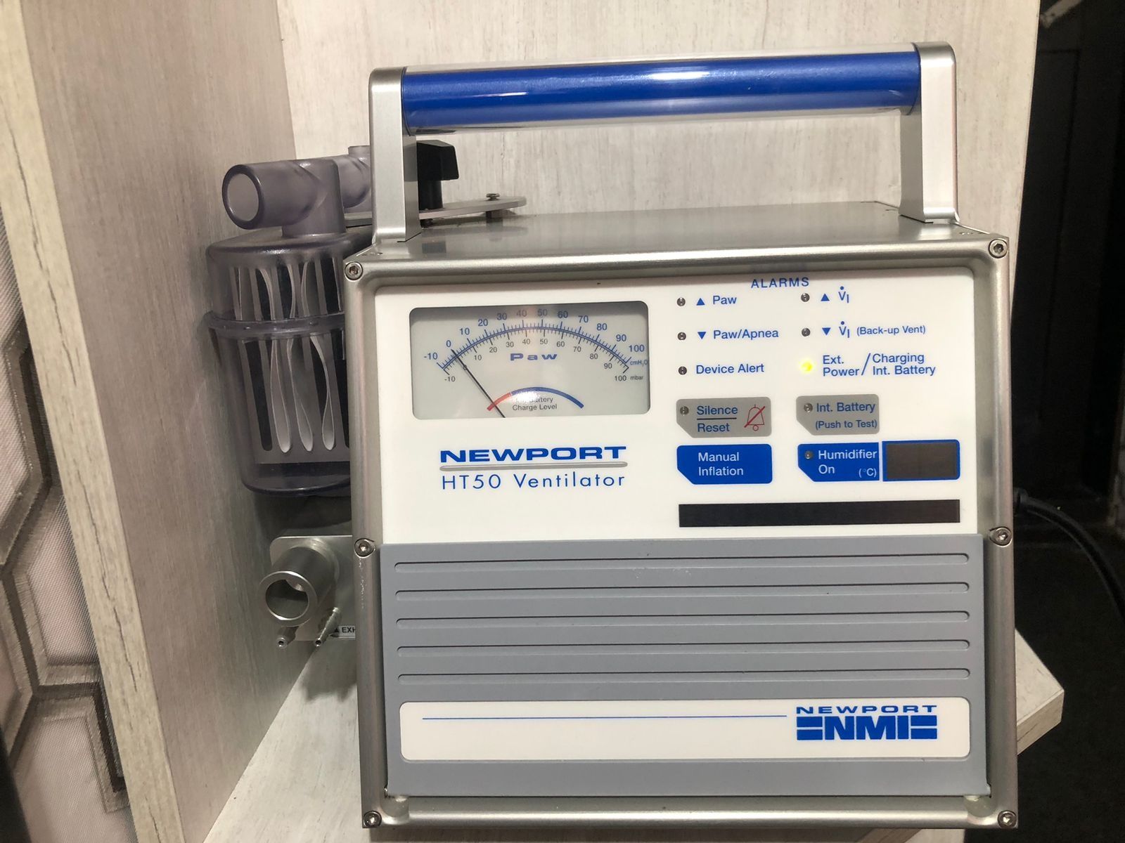 Newport HT 50 — это портативный аппарат