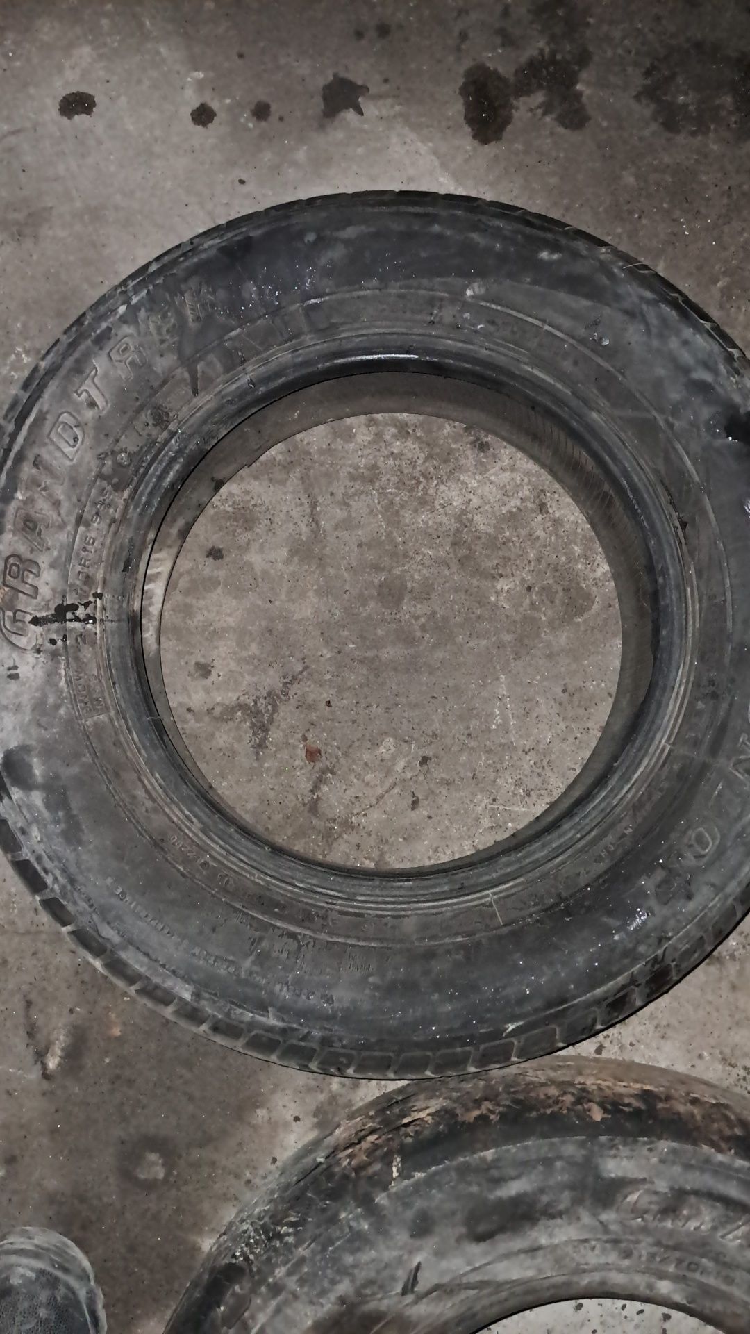 2 шт Шины Dunlop Grandtrek 215/70/R16