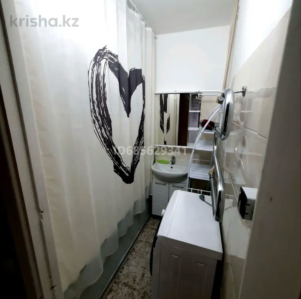 Продам 2-х кв мкр Самал или обмен на 1 ком с доплатой