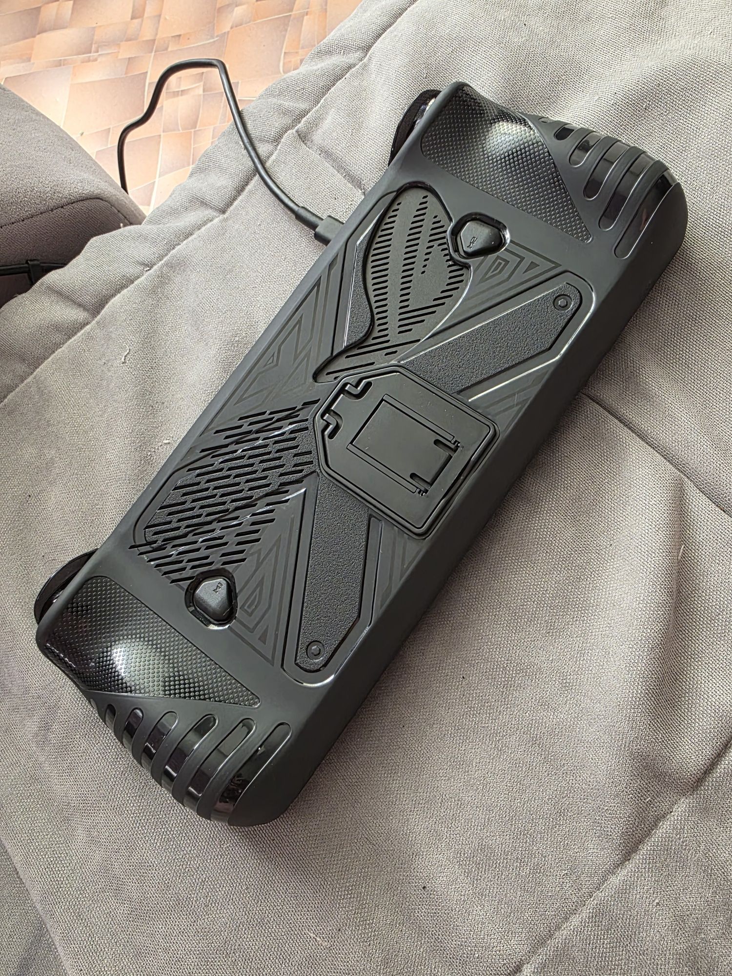 Портативная Asus rog ally x