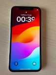 продам iPhone 11