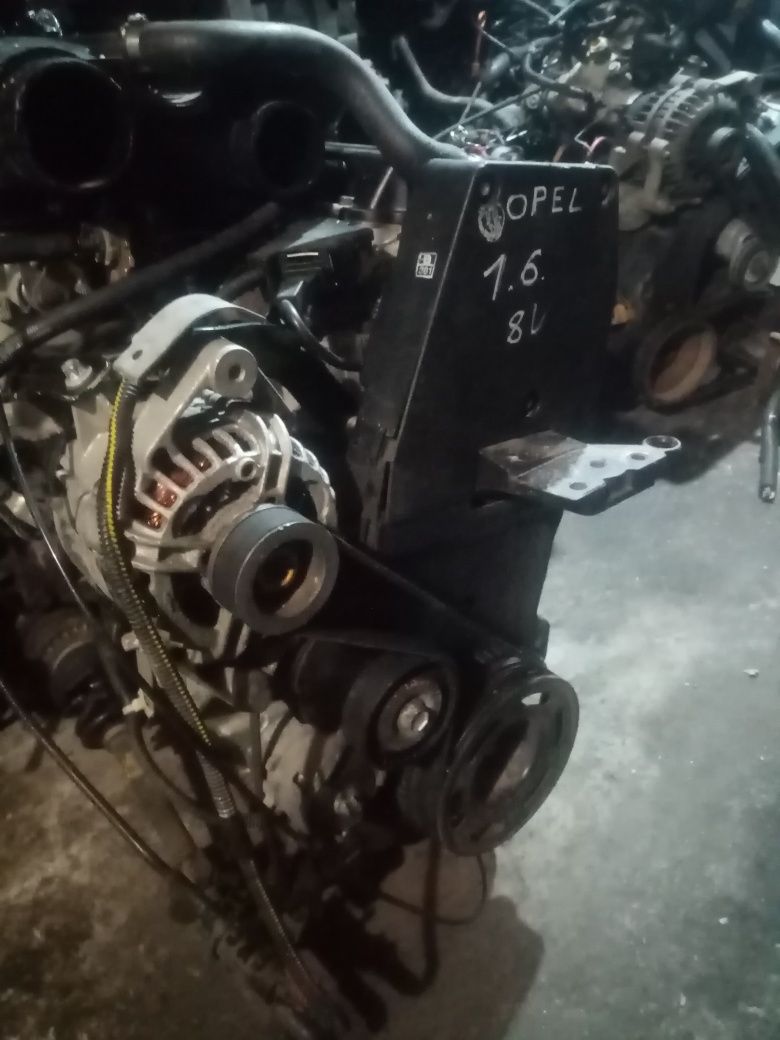 Двигатель на Опель x16szr 8клап
