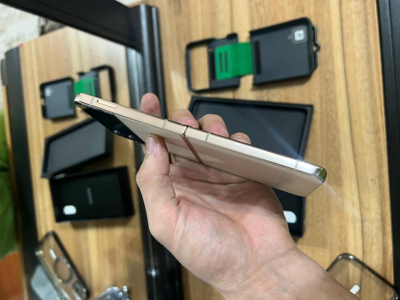 Samsung z flip 4 5G