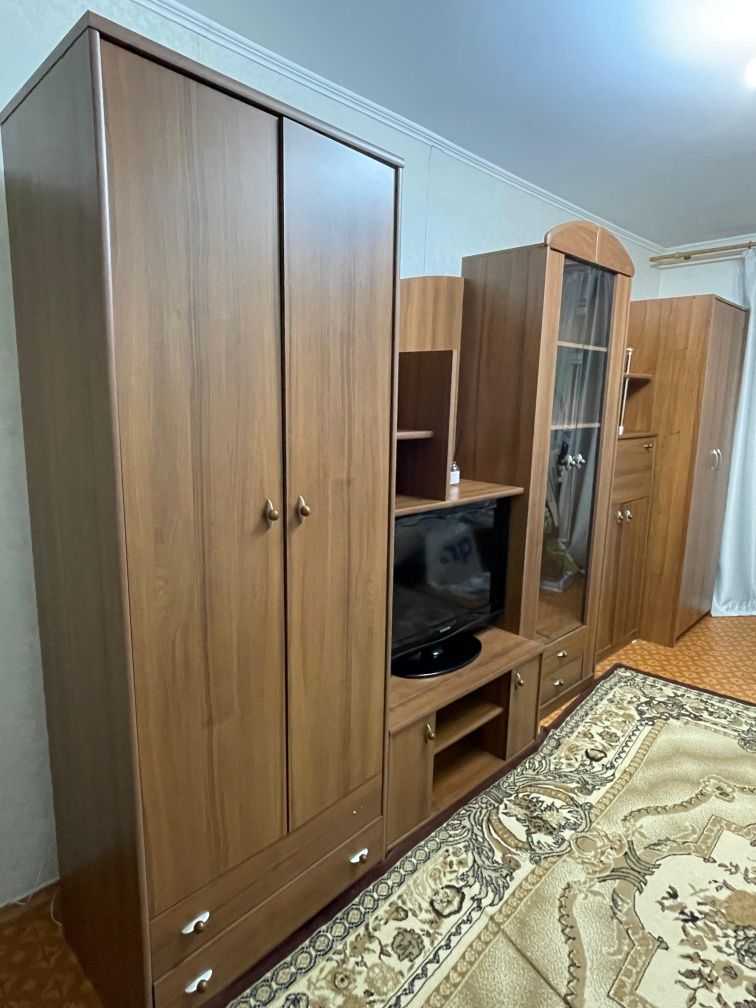 Шкаф стенка для зала