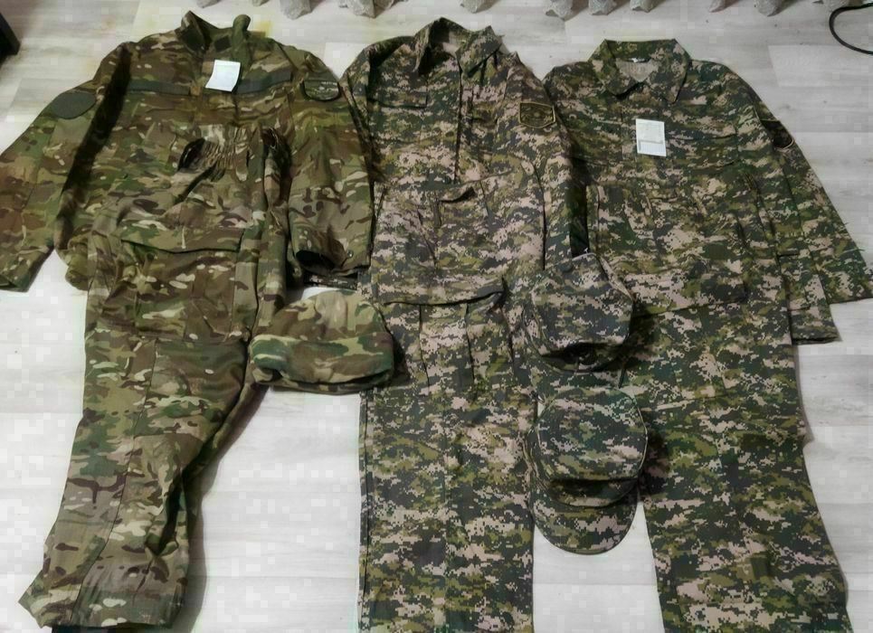 Новые военные кожаные берцы, туфли, форма ,!