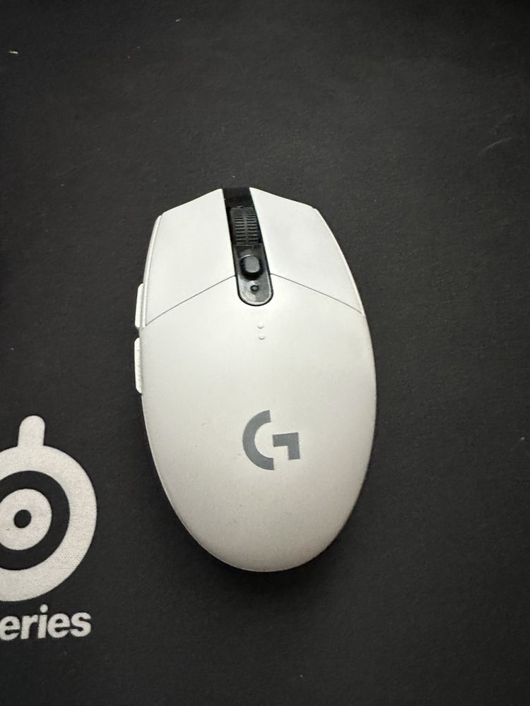 Мышка logitech g304 беспроводная белая