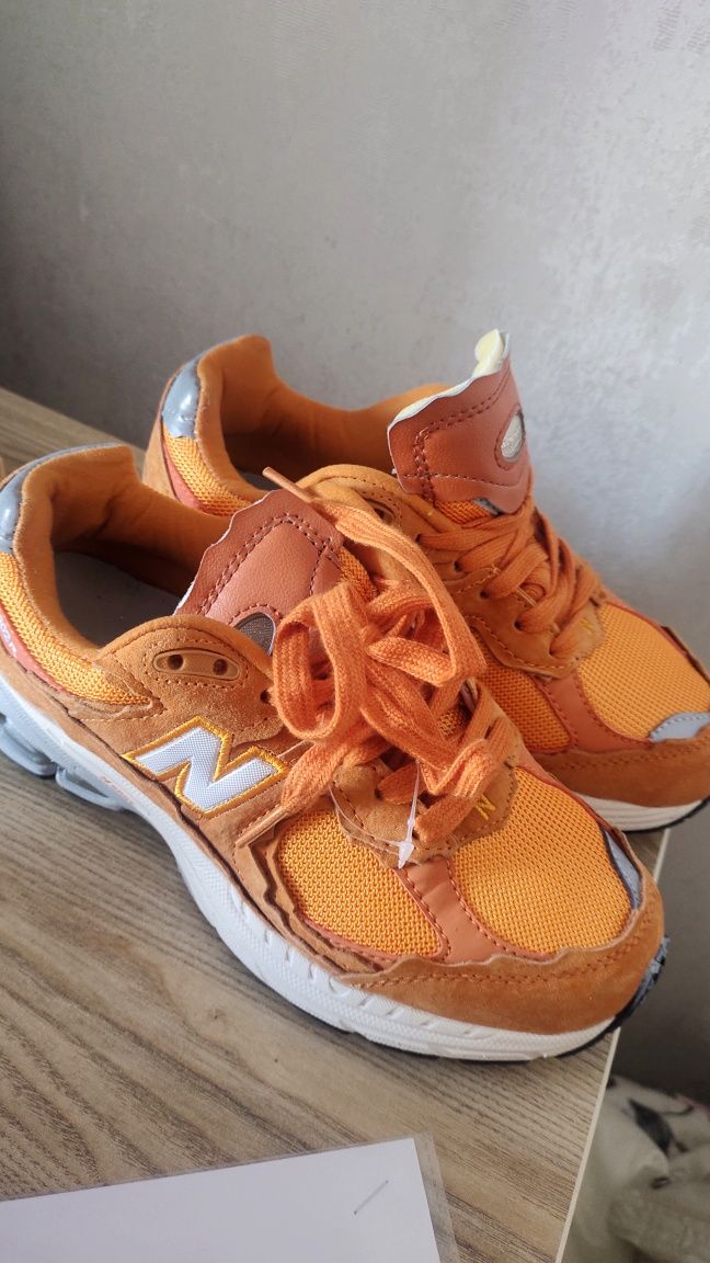 Продам кроссовки New Balance