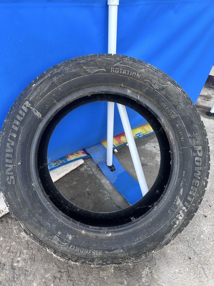 Powertrac snow 215/60 R17 96H