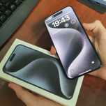 IPHONE 15 pro max  256 гб