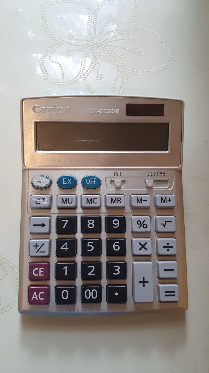 Продам Калькулятор
