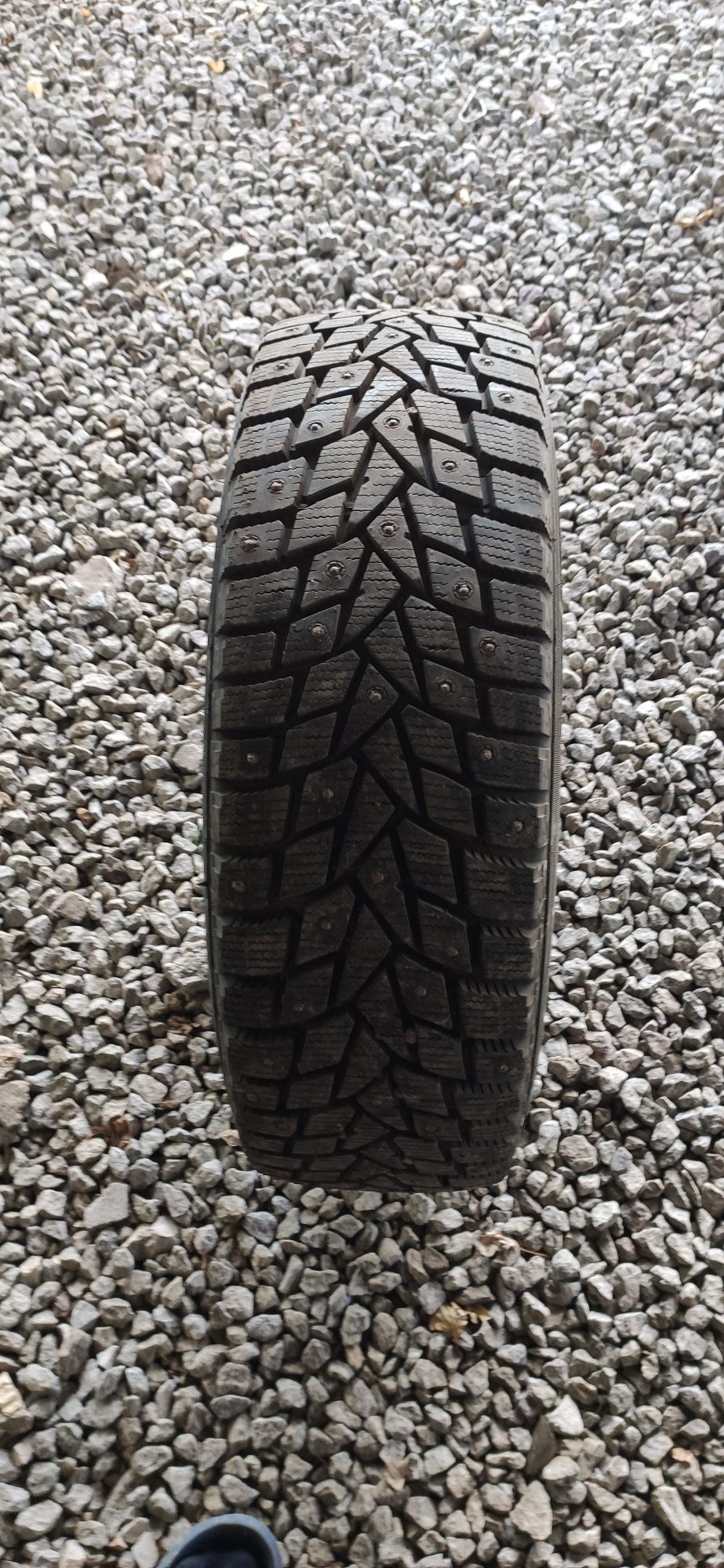 Dunlop
SP Winter Ice 02 205/60 R16