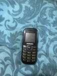 Продам простой телефон Samsung