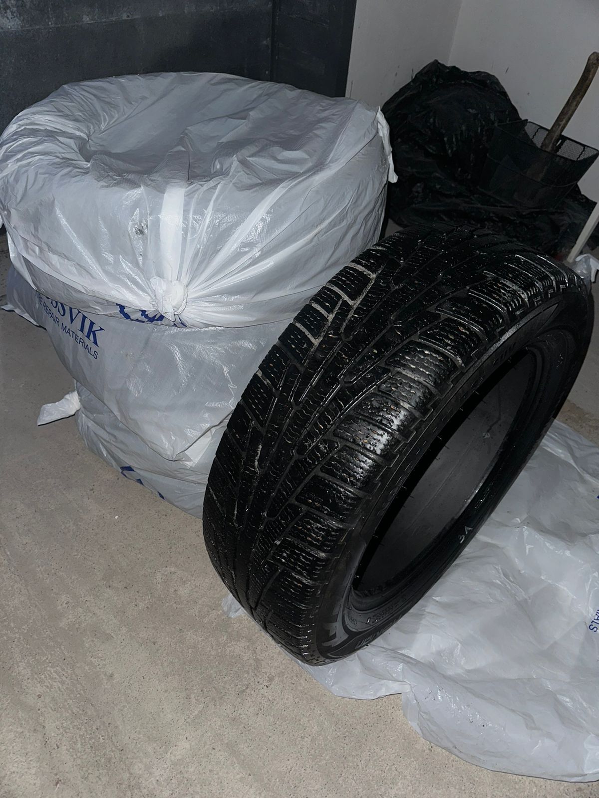 Зимние шины без шипов Nokian Nordman RS2 SUV 225/60/18 R104