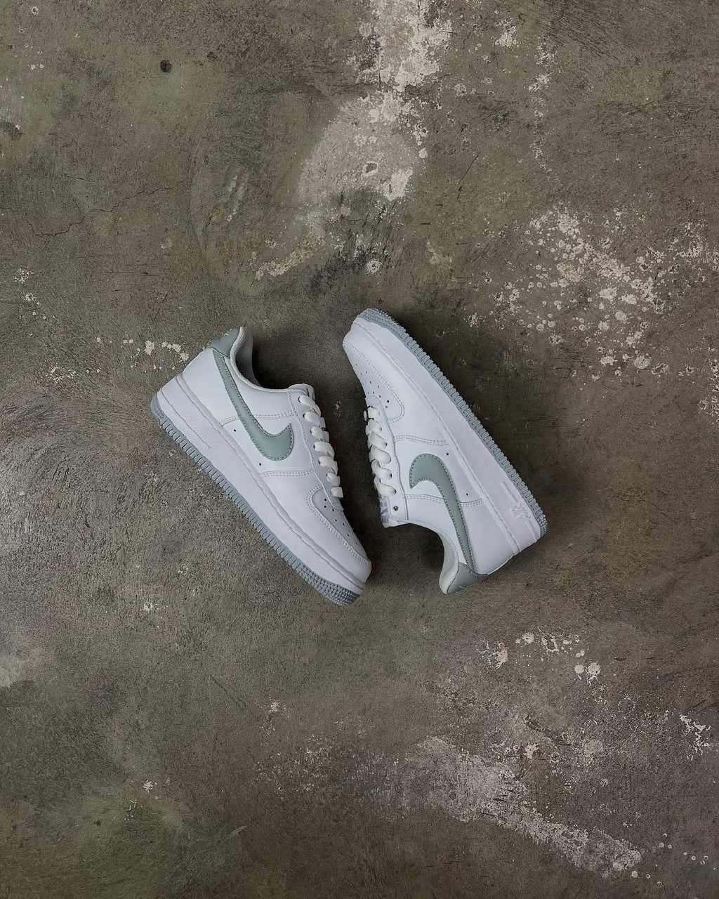 Nike Air Force 1 Grey