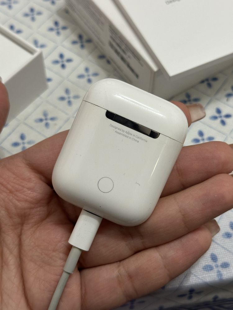AirPods 2 серия.