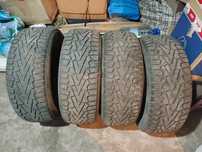 Шины зимние шипованные, б/у, Pirelli Ice Zero 205/60 R16, 4 шт.