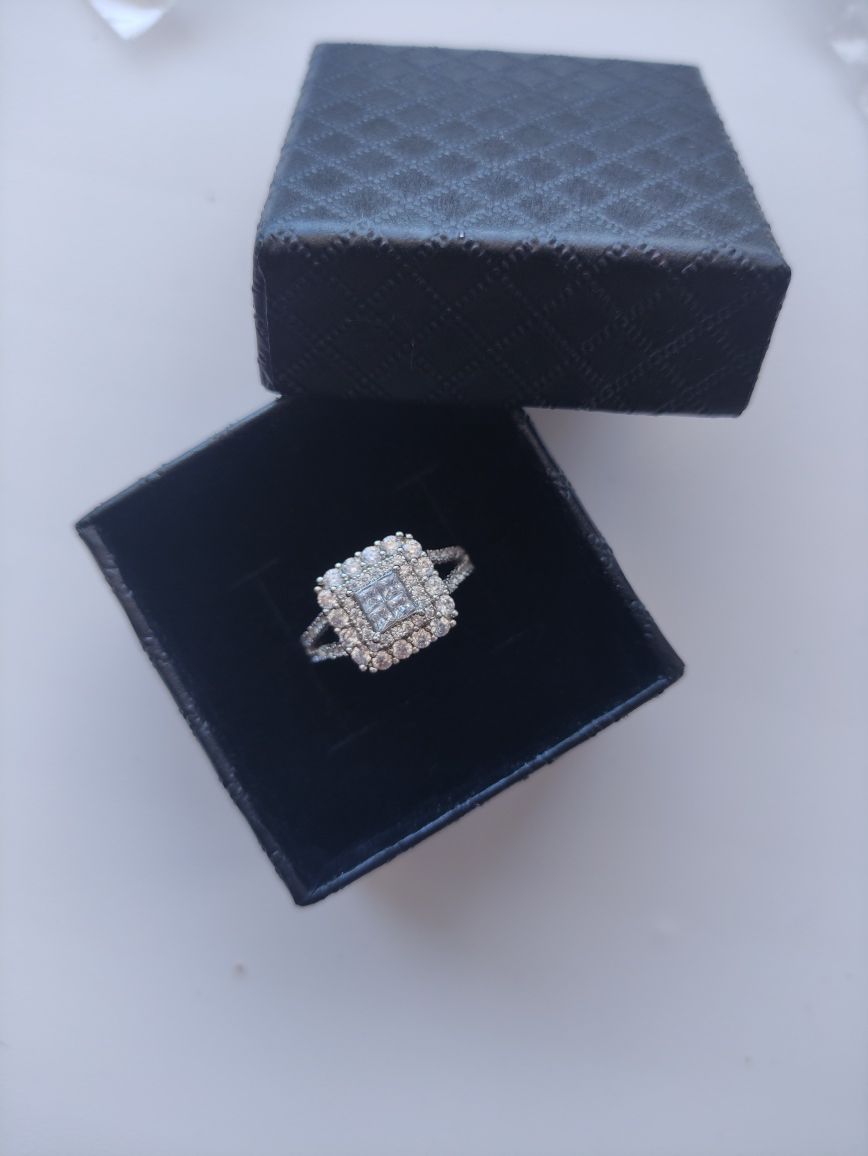 Продам серебряные кольца