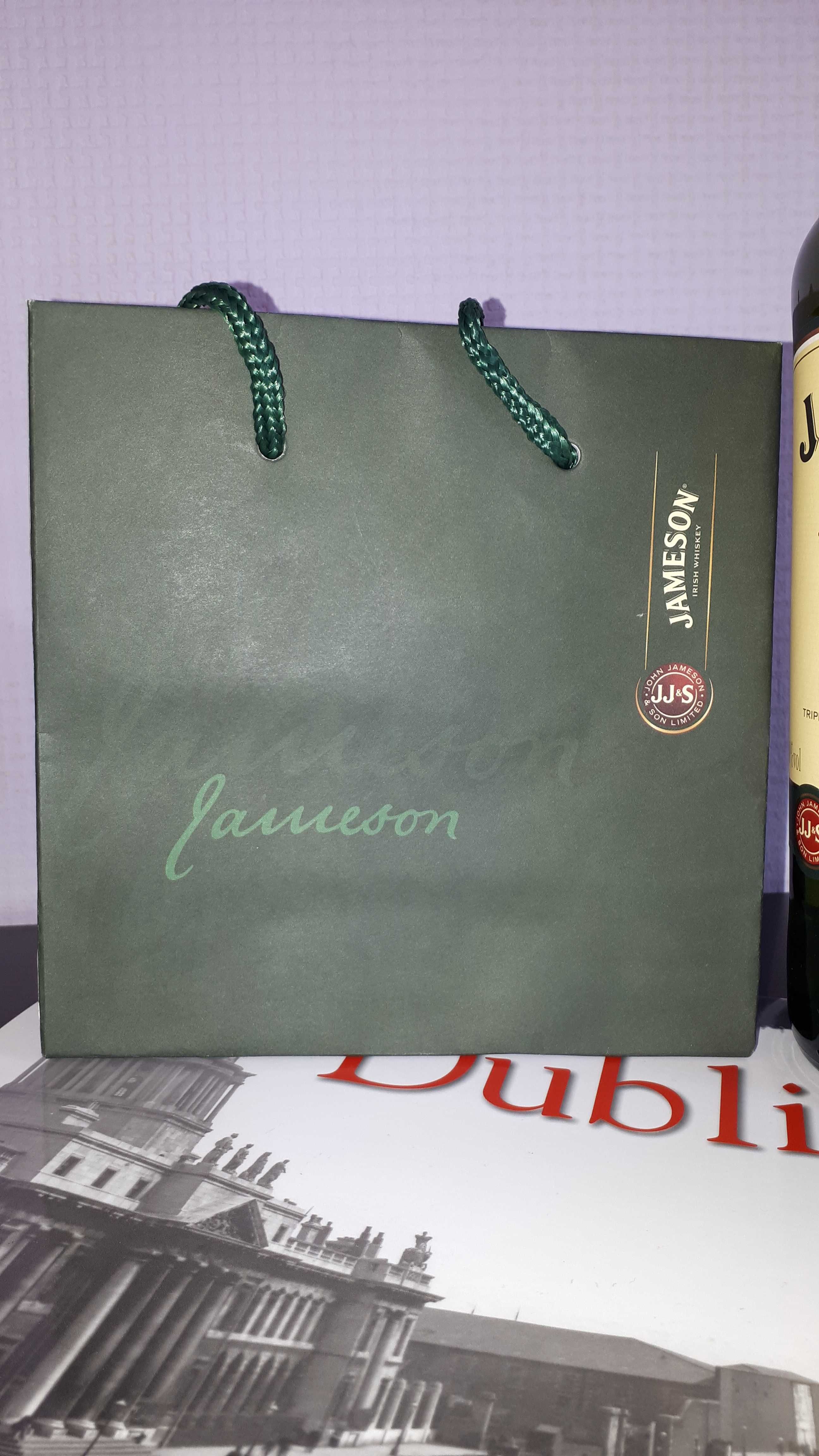 Фирменные пакеты JAMESON из Ирландии. Раз: 17см*17см*8см