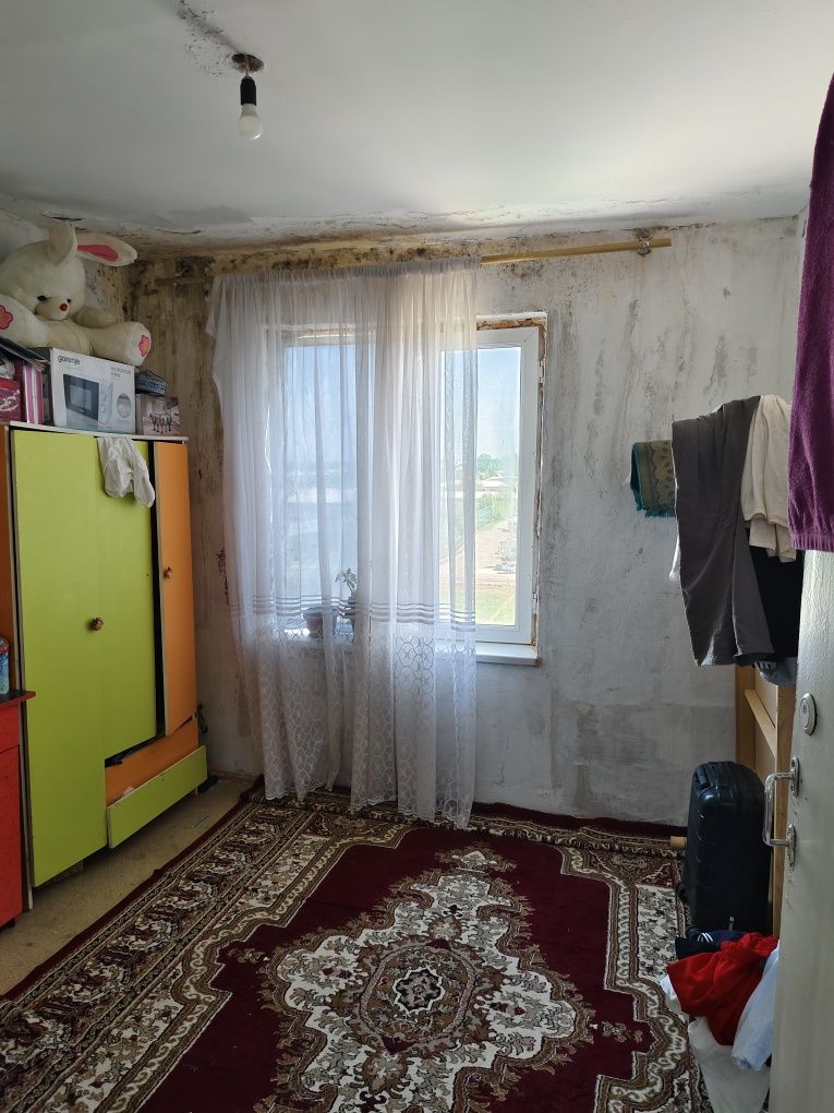 СРОЧНО!!! ТОРГ ЕСТЬ !! Продам!!3 комнатную Квартир