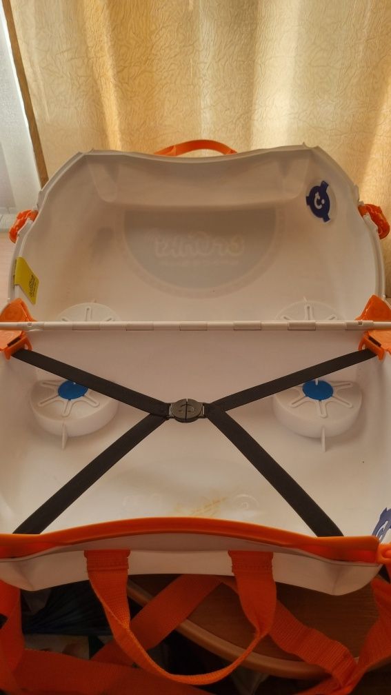 Продам Чемодан Trunki 0311-GB01 пластик, текстиль 18 л белый