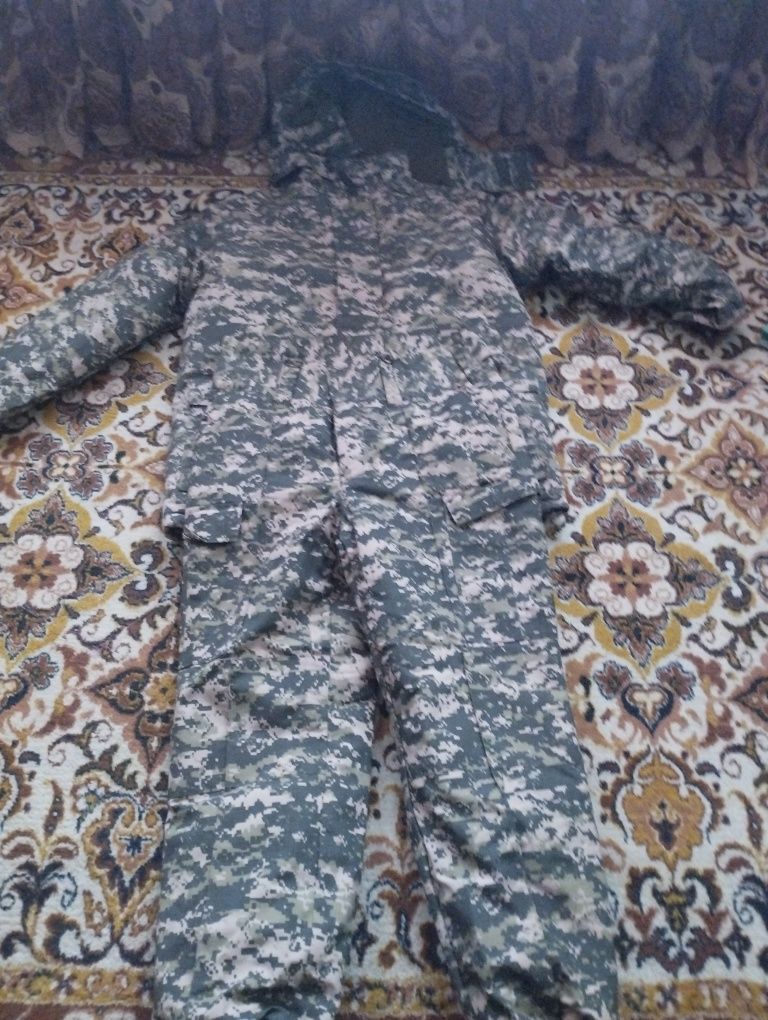 Продам военные вещи