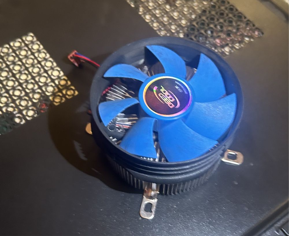 Процессор i5 2400 + кулер