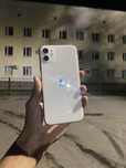 Продам срочно iPhone 11 64GB