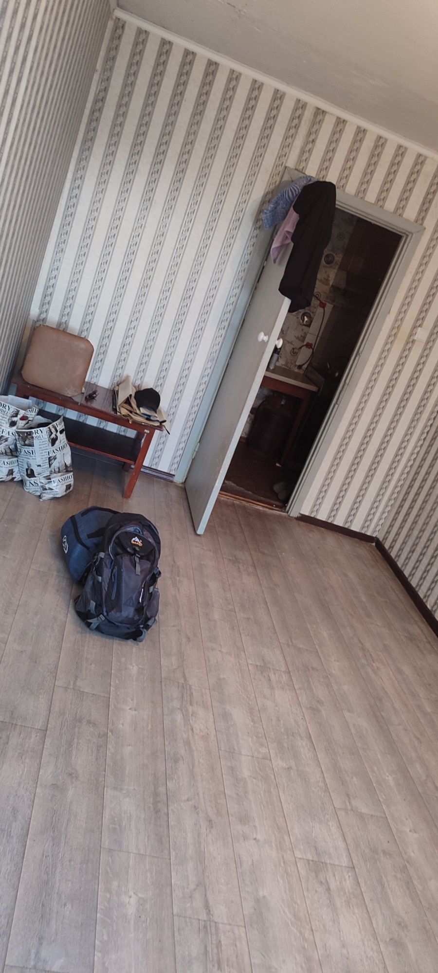 Продам квартиру в бывшем общежитии.
