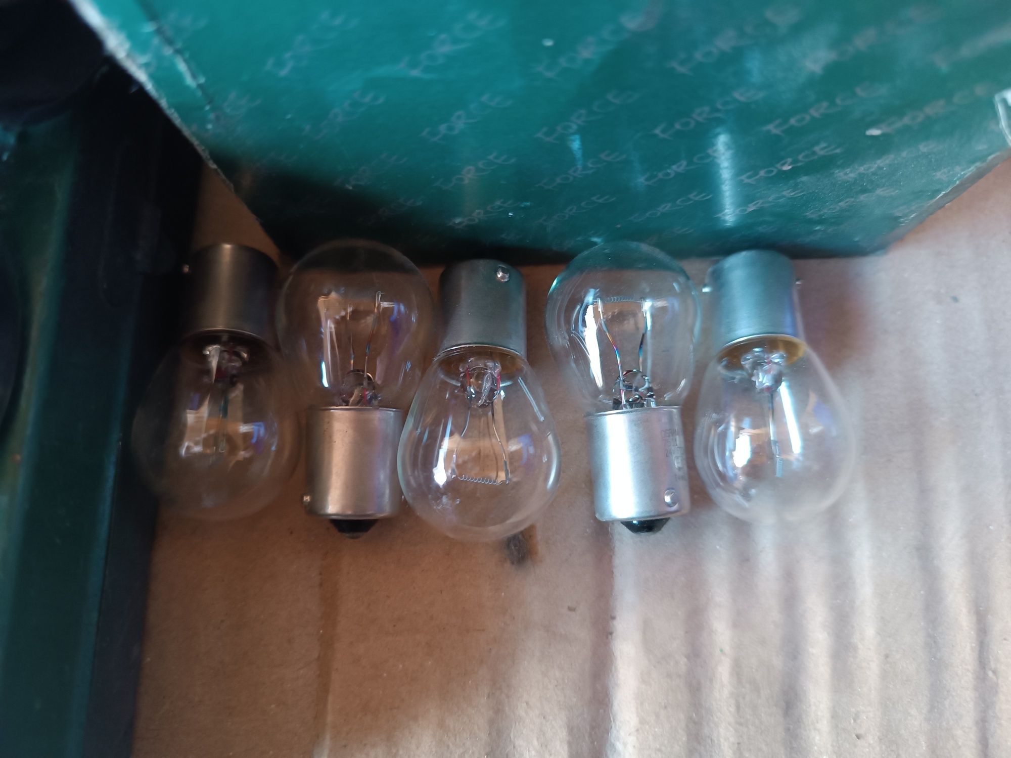 Продам лампочки на 24V