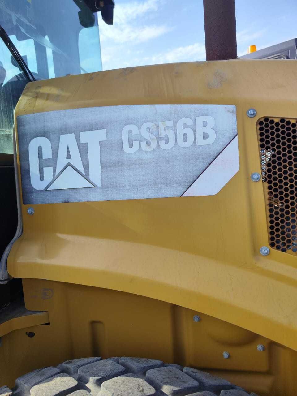 Каток CAT CS56B Caterpillar