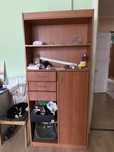 Стол письменный ,шкаф плательный,шкаф с полками