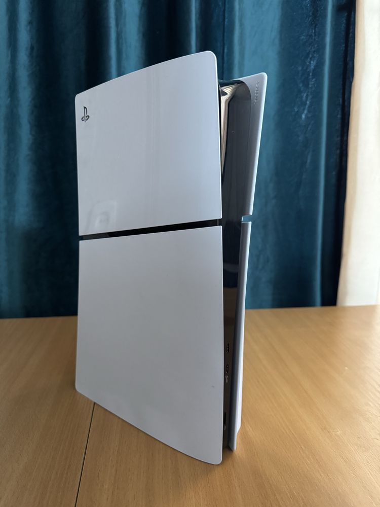 Ps5 slim в идеальном состоянии