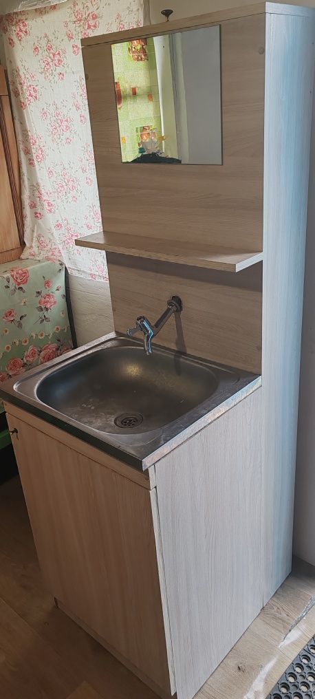 Продам умывальник