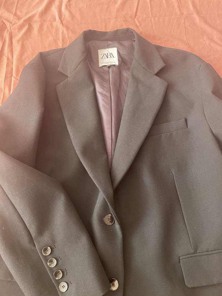 Срочно!!! Черный пиджак Zara!!!