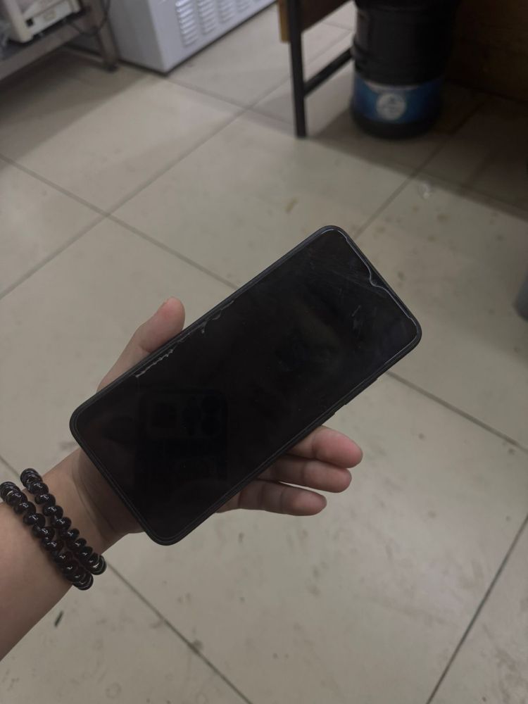 Редми 8 срочно 20000