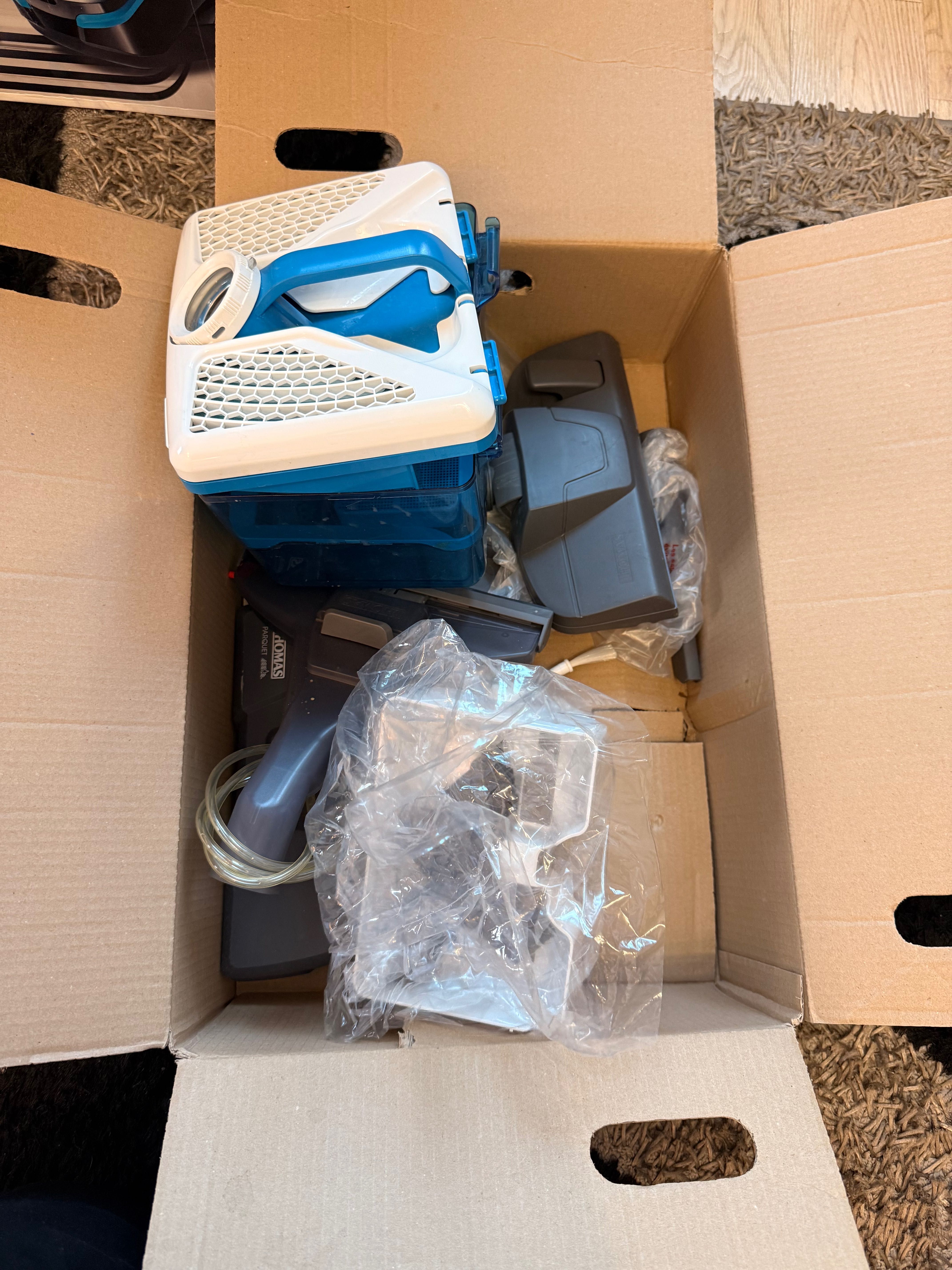 Продам пылесос Thomas Dry box amfibia