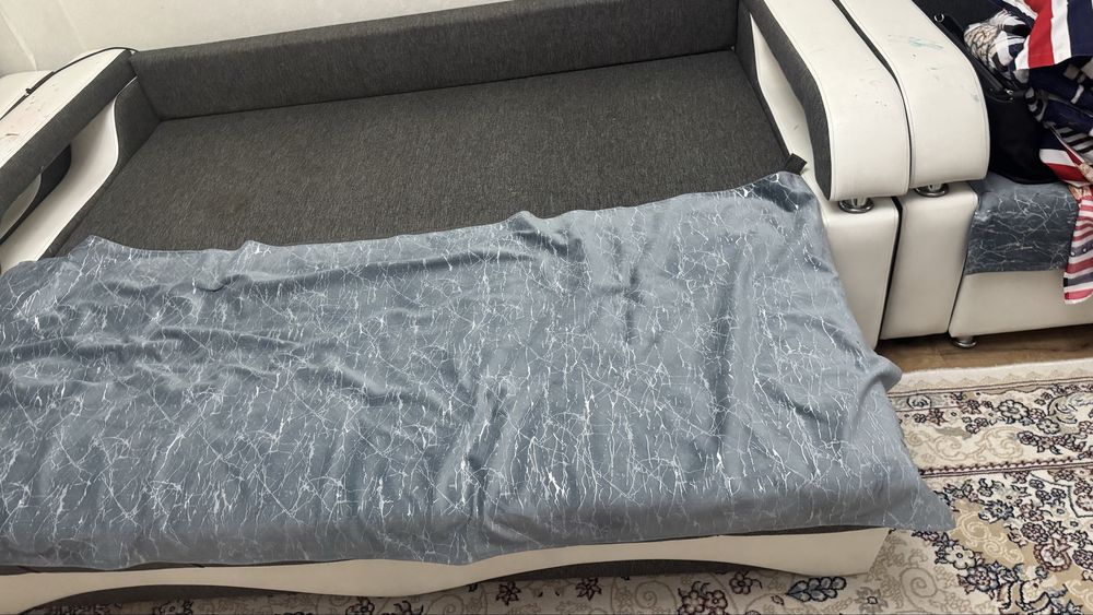 Продам диван 321