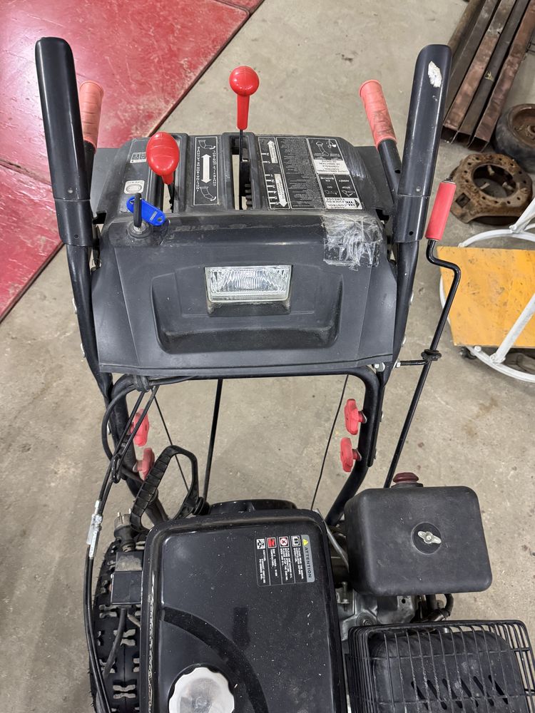 Снегоуборочная машина IVT SNWB-337