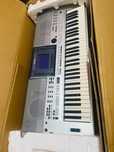 Yamaha PsR s 700 сатылады. + стойка +пюпитр
