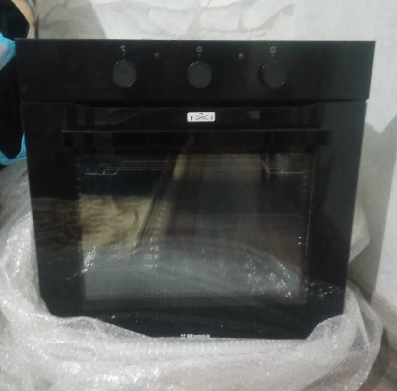 Продам новую  электро духовку Hansa