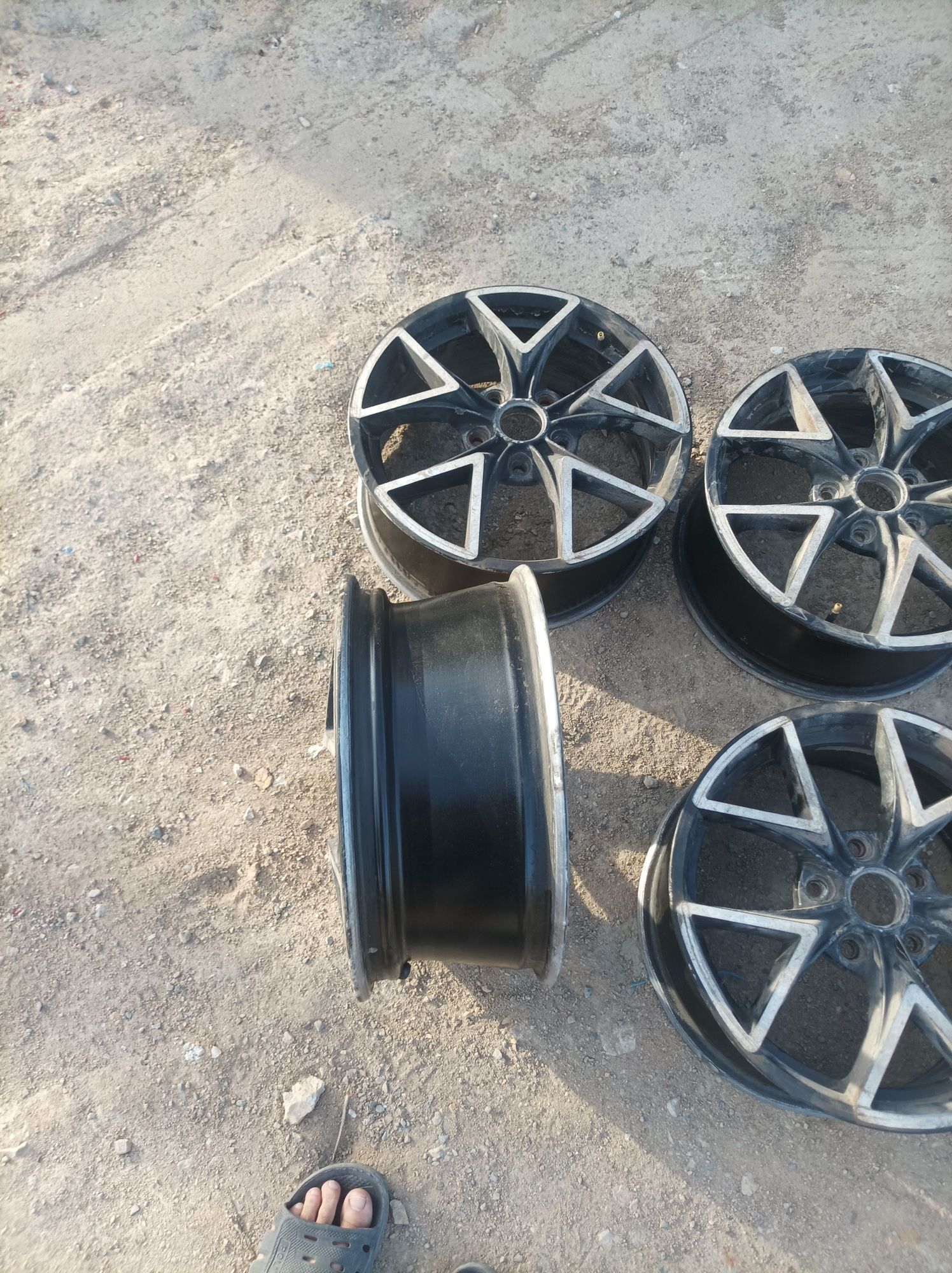 Продам диски р 16