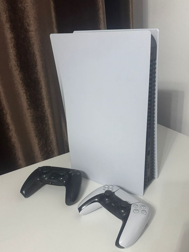 PlayStation 5 (с дисководом)